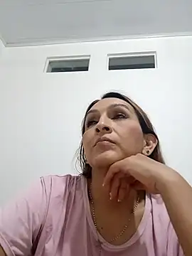 Snapshot of alanastones-19 chatting on 16, 9, 2025 alanastones-19 online show from 16, 9, 2025