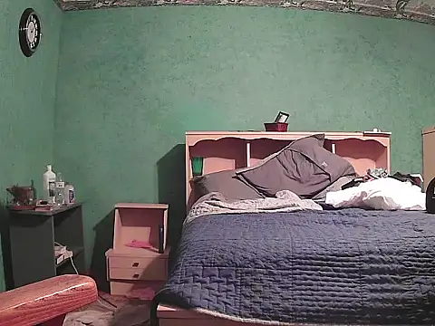 IsAparty online show from 13, 10, 2025