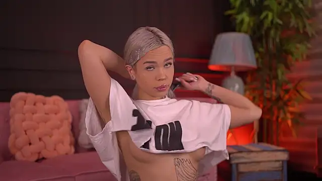 NickyBenz online show from 7, 11, 2025