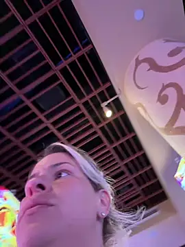 toomuchofafreak online show from 23, 3, 2026