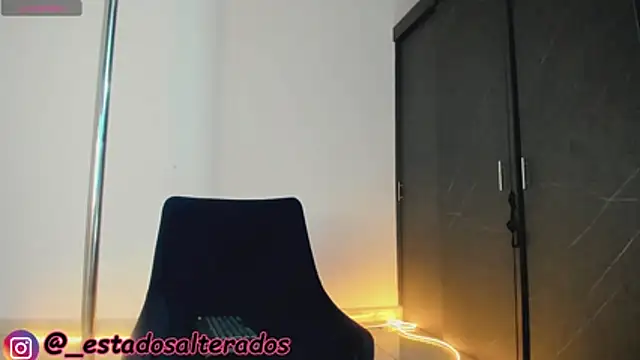 Snapshot of auraeroticaxxx chatting on 13, 7, 2026 auraeroticaxxx online show from 13, 7, 2026