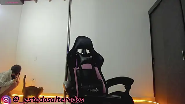 auraeroticaxxx online show from 9, 4, 2026