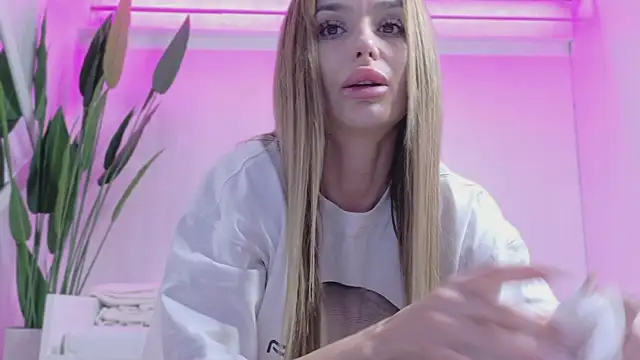 Snapshot of KaseyQuinn_ chatting on 21, 5, 2026 KaseyQuinn online show from 21, 5, 2026