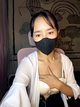 TiNa 04 online show from 13, 11, 2025