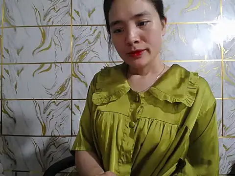 Lyzizi lovely09 online show from 6, 5, 2026