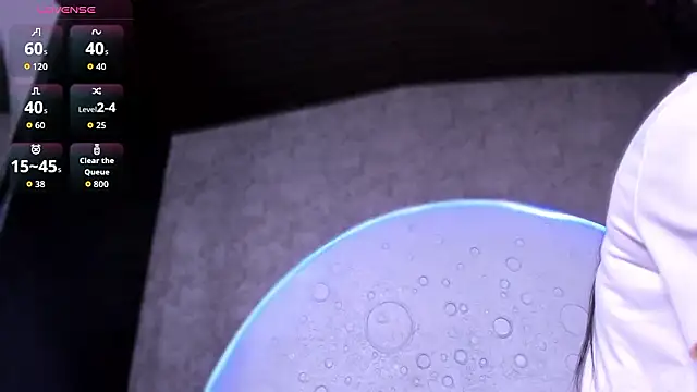 ReinaChloe online show from 17, 2, 2026