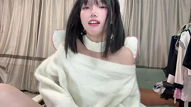 Snapshot of Yiyi-707 chatting on 22, 10, 2025 Yiyi-707 online show from 22, 10, 2025