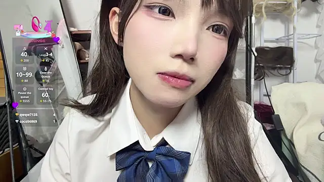 Snapshot of Yiyi-707 chatting on 30, 11, 2025 Yiyi-707 online show from 30, 11, 2025