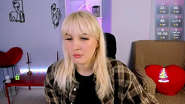 Snapshot of marta_smith chatting on 30, 11, 2025 marta smith online show from 30, 11, 2025