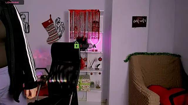 Snapshot of marta_smith chatting on 9, 1, 2026 marta smith online show from 9, 1, 2026