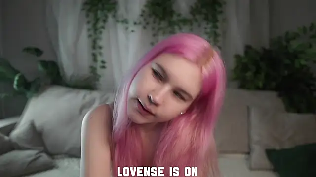 Snapshot of ElizSpieth chatting on 26, 11, 2025 ElizSpieth online show from 26, 11, 2025