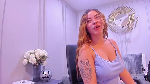 CharlotteBrownn  online show from 3, 11, 2025