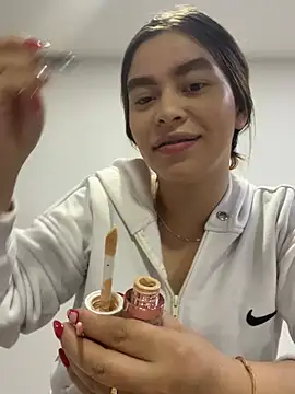 CharlotteBrownn  online show from 21, 2, 2026