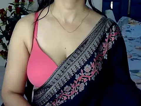 Snapshot of Rumi_cute chatting on 6, 5, 2026 Rumi cute online show from 6, 5, 2026