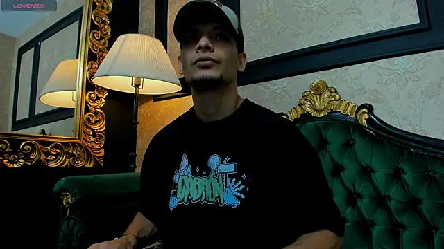 AlessandroKiing online show from 22, 4, 2026