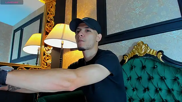 Snapshot of AlessandroKiing chatting on 26, 5, 2026 AlessandroKiing online show from 26, 5, 2026