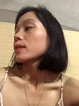 Snapshot of QuingLin chatting on 25, 9, 2025 QuingLin online show from 25, 9, 2025