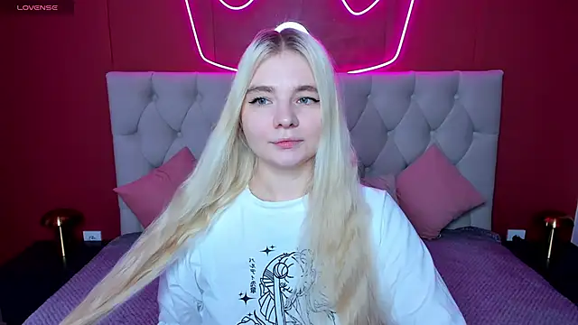 RuthBryant online show from 8, 11, 2025