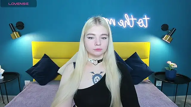 RuthBryant online show from 8, 10, 2025