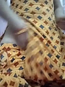 rani8008 online show from 17, 4, 2026