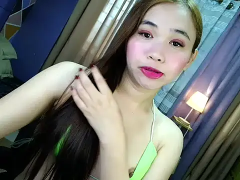  SweetSofialove online show from 25, 4, 2026