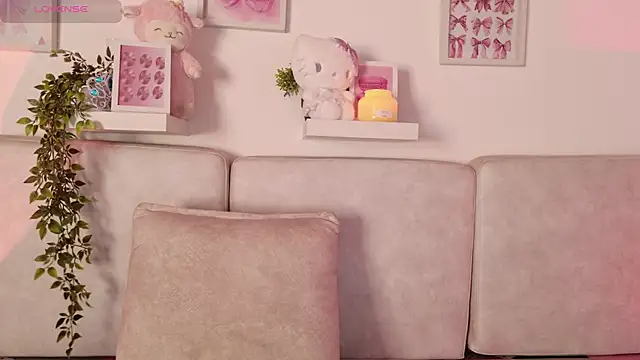 Yumii sweetgirl online show from 19, 4, 2026