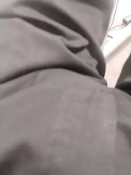 themasklover online show from 2, 4, 2026