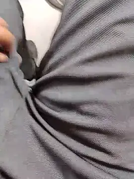 themasklover online show from 18, 4, 2026