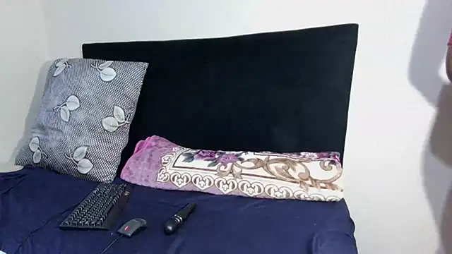 SweetTitties21 online show from 30, 6, 2026