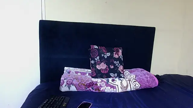 SweetTitties21 online show from 22, 5, 2026