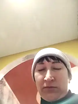 Funny Karina online show from 19, 12, 2025