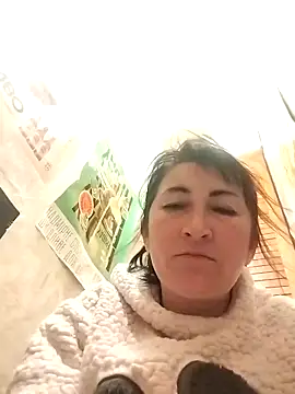 Snapshot of Funny_Karina chatting on 5, 10, 2025 Funny Karina online show from 5, 10, 2025