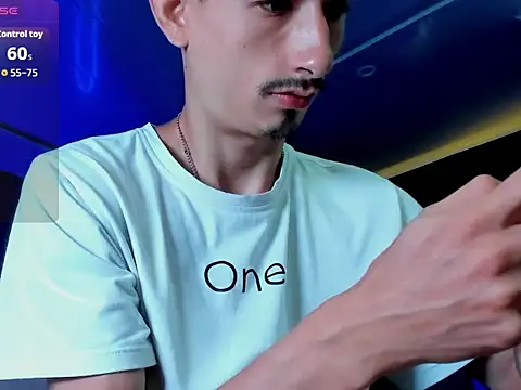 Damartinez27 online show from 23, 10, 2025