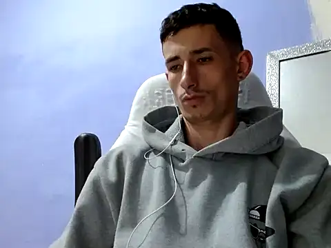 Damartinez27 online show from 19, 12, 2025