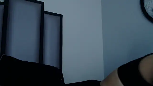 Lucy-23 online show from 12, 2, 2026