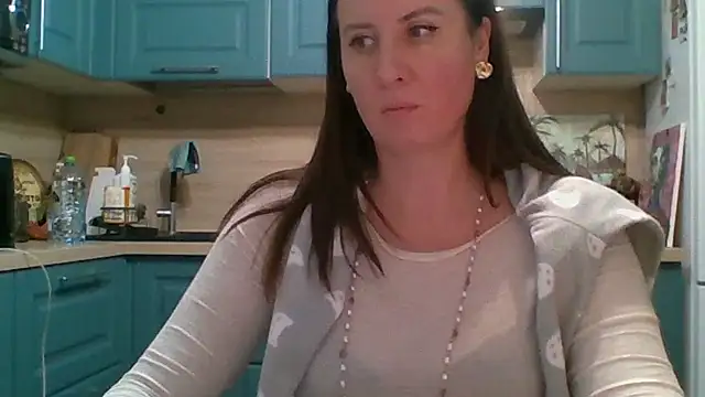 ALICAINWONDERLAND online show from 16, 1, 2026