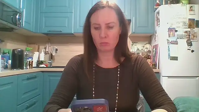 ALICAINWONDERLAND online show from 28, 2, 2026