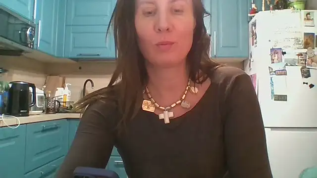 ALICAINWONDERLAND online show from 15, 2, 2026