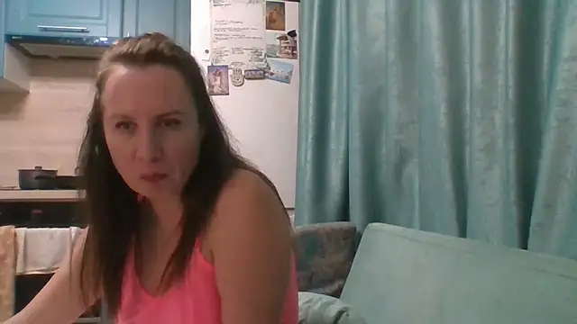 ALICAINWONDERLAND online show from 18, 4, 2026