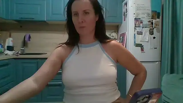 ALICAINWONDERLAND online show from 13, 12, 2025