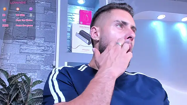 dominic de luca online show from 3, 4, 2026