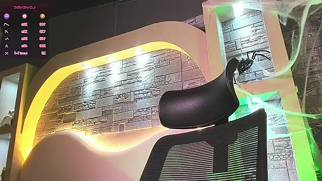 Snapshot of dominic_de_luca chatting on 30, 10, 2025 dominic de luca online show from 30, 10, 2025