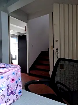 Venus Rivers online show from 10, 11, 2025