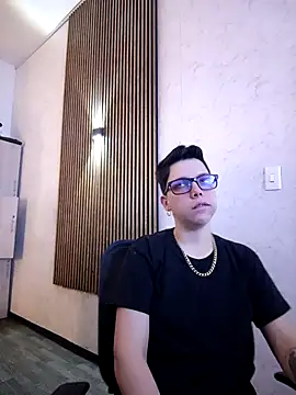 Snapshot of SpencerMontgomery chatting on 17, 11, 2025 SpencerMontgomery online show from 17, 11, 2025