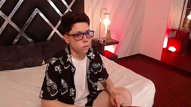 Snapshot of SpencerMontgomery chatting on 14, 10, 2025 SpencerMontgomery online show from 14, 10, 2025