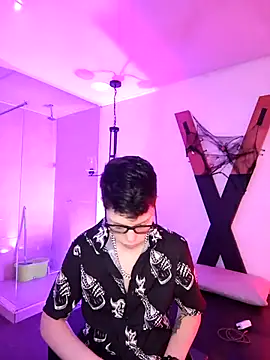 Snapshot of SpencerMontgomery chatting on 10, 11, 2025 SpencerMontgomery online show from 10, 11, 2025