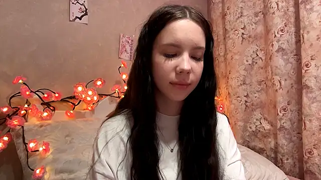 AxyKitten online show from 6, 11, 2025