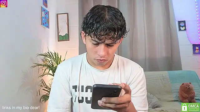 elias steel1 online show from 18, 4, 2026