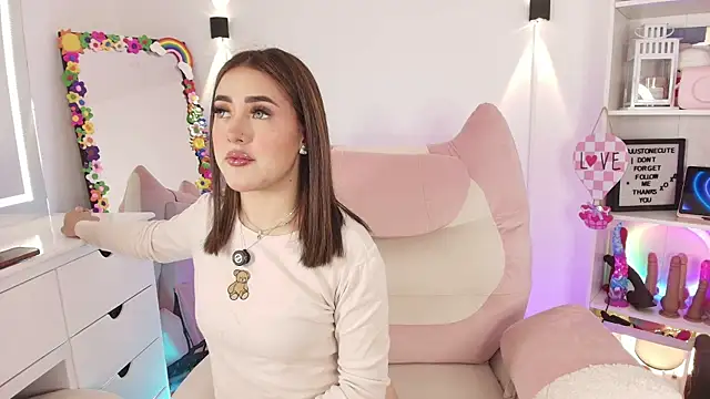 justonecute online show from 12, 6, 2026