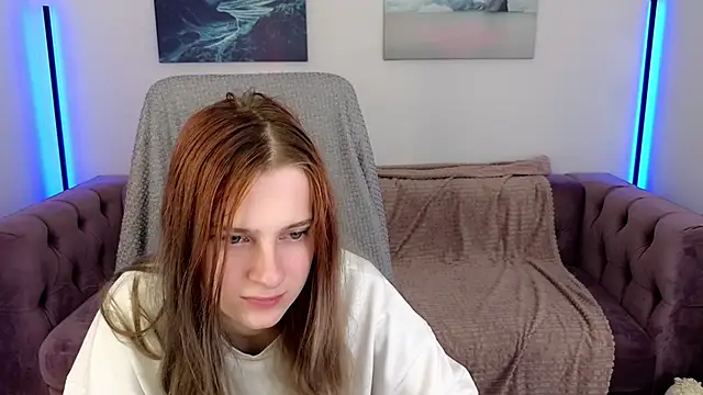 Snapshot of Rosa_Dew chatting on 10, 10, 2025 Rosa Dew online show from 10, 10, 2025